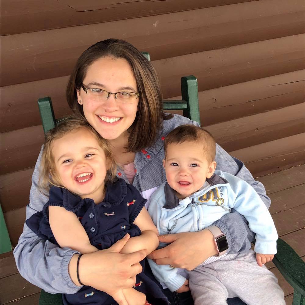 Meet your Posher, Stefanie